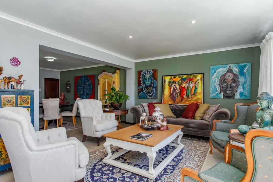 11 Bedroom Property for Sale in Franschhoek Rural Western Cape